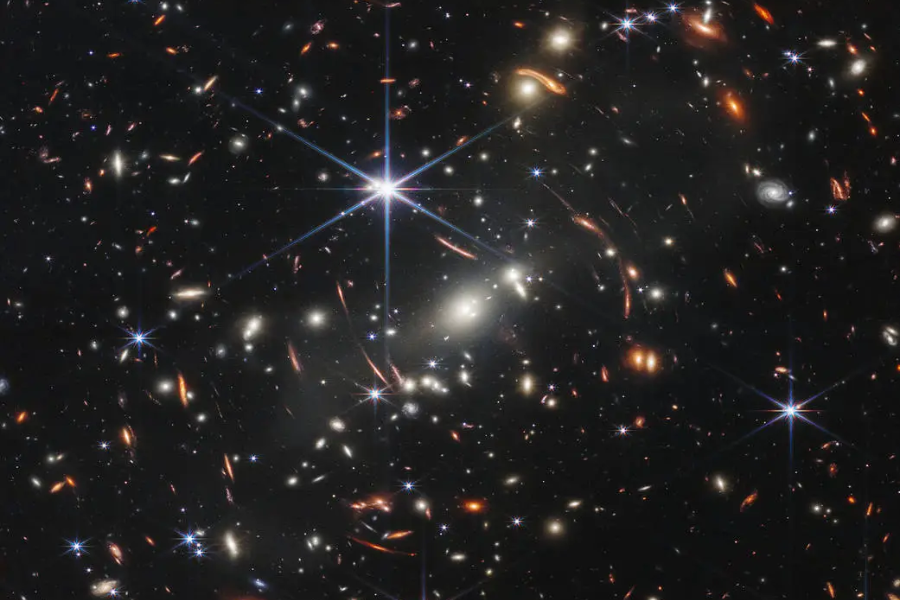 Le champ profond du télescope James Webb. Crédit :  NASA, ESA, CSA, and STScI